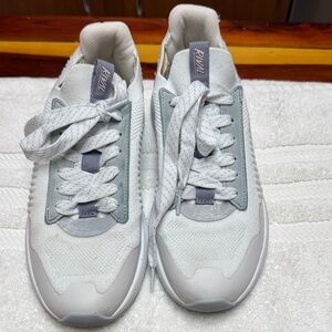 Rival Women's Lightweight White & Gray Sneakers sb4